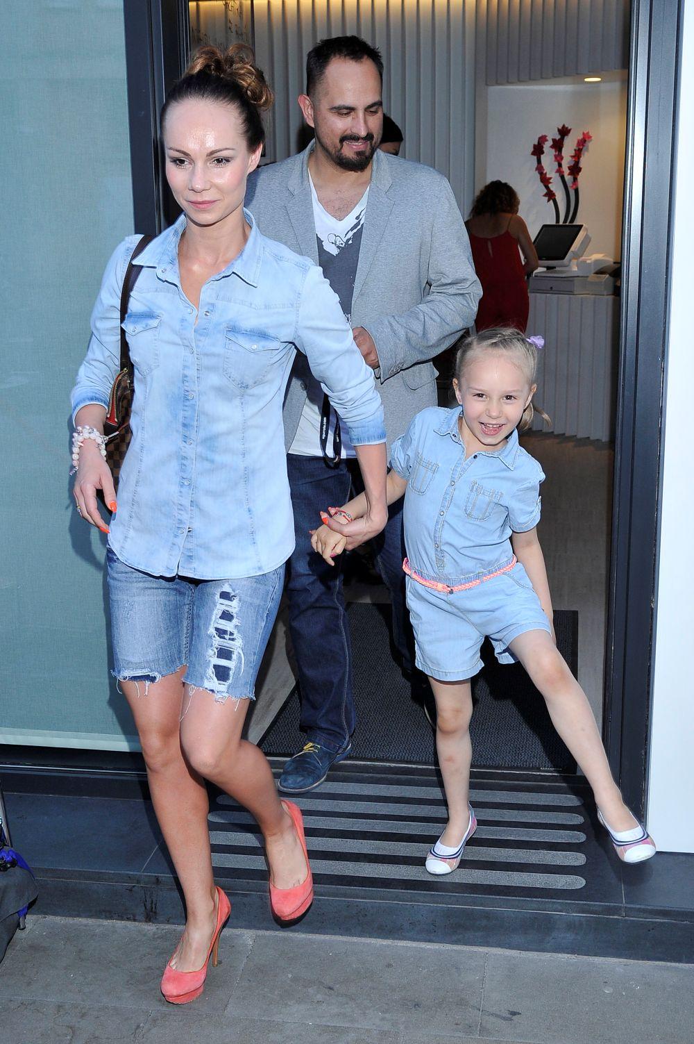 Agustin Egurrola z małą Carmen i Niną Tyrką/AKPA