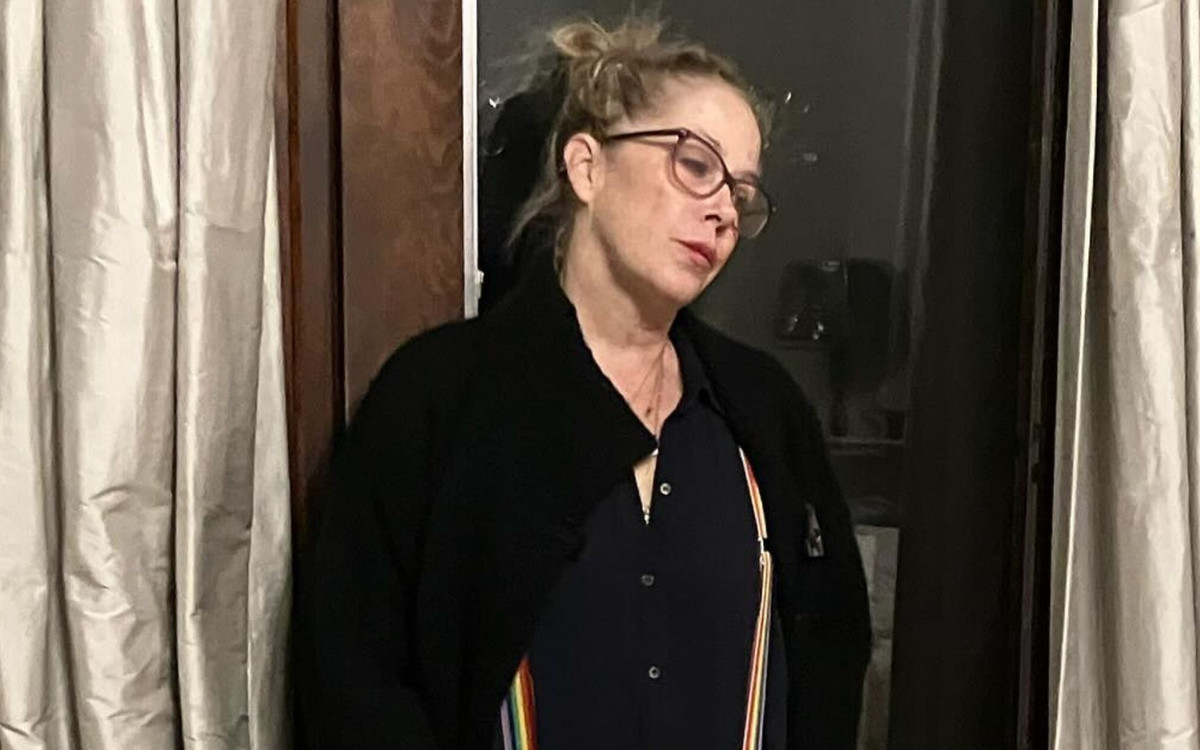 Uwielbiana aktorka trafiła do szpitala. “Jest w kiepskim stanie”