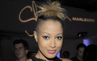 Patrycja Kazadi w sesji dla Cosmopolitan [VIDEO]