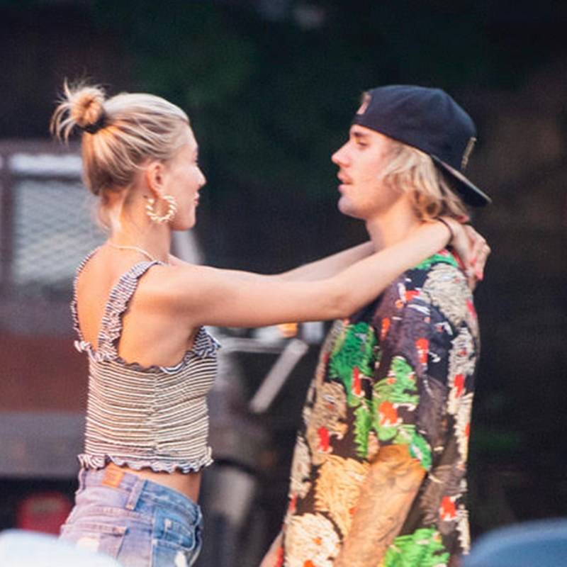 Hailey Baldwin pociesza Justina Biebera