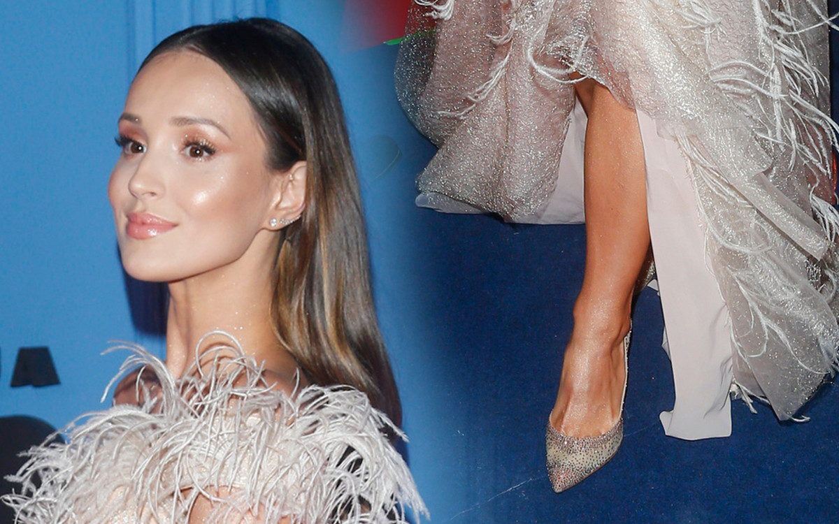 OBŁĘDNA kreacja Mariny Łuczenko-Szczęsnej na Balu TVN (ZDJĘCIA)