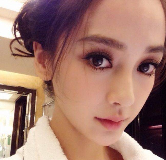 Angelababy – chińska modelka jest lepsza od Kim Kardashian?