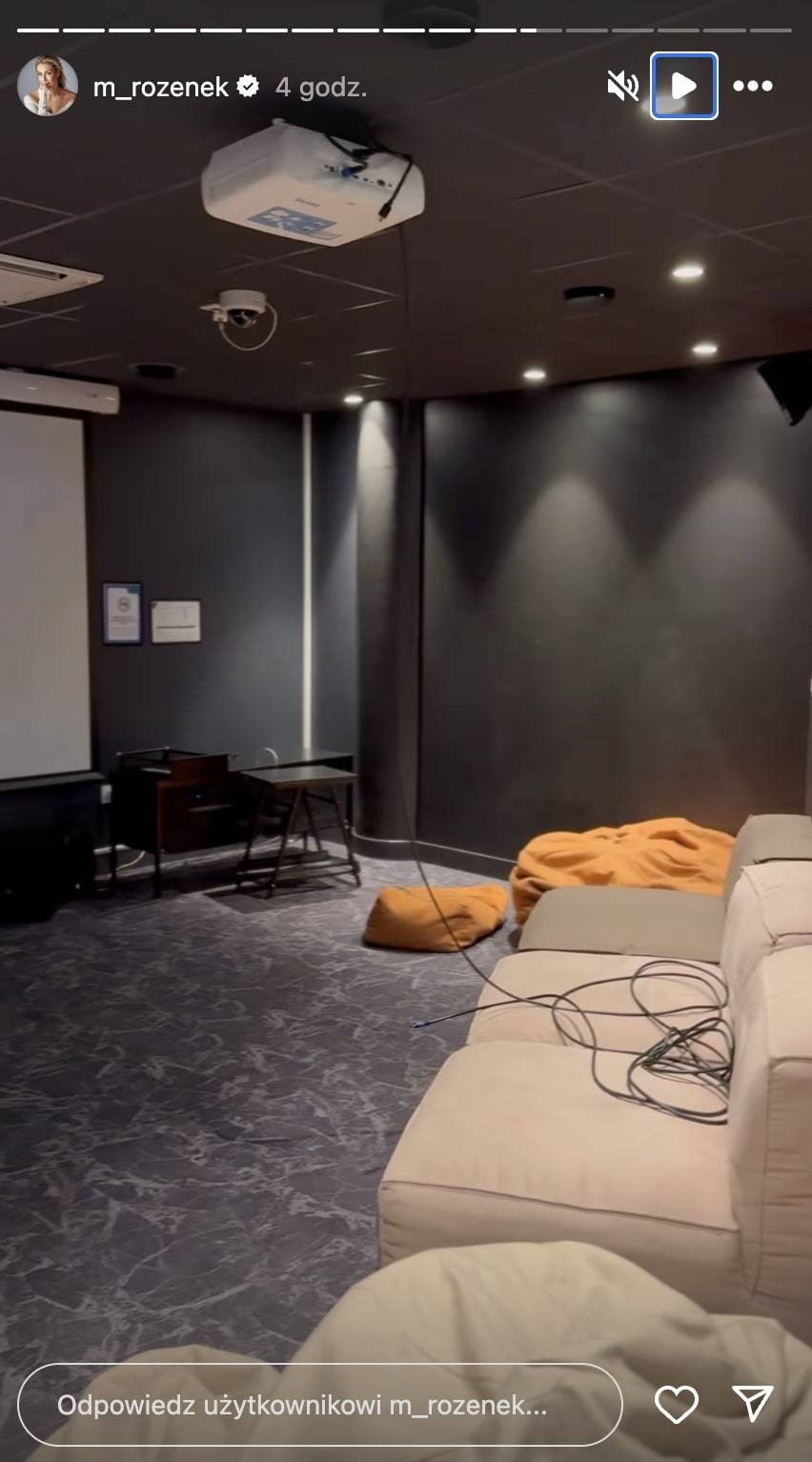 Małgorzata Rozenek sprząta pokój syna w Paryżu! LUKSUSOWY akademik Stasia wygląda niczym 5-gwiazdkowy hotel