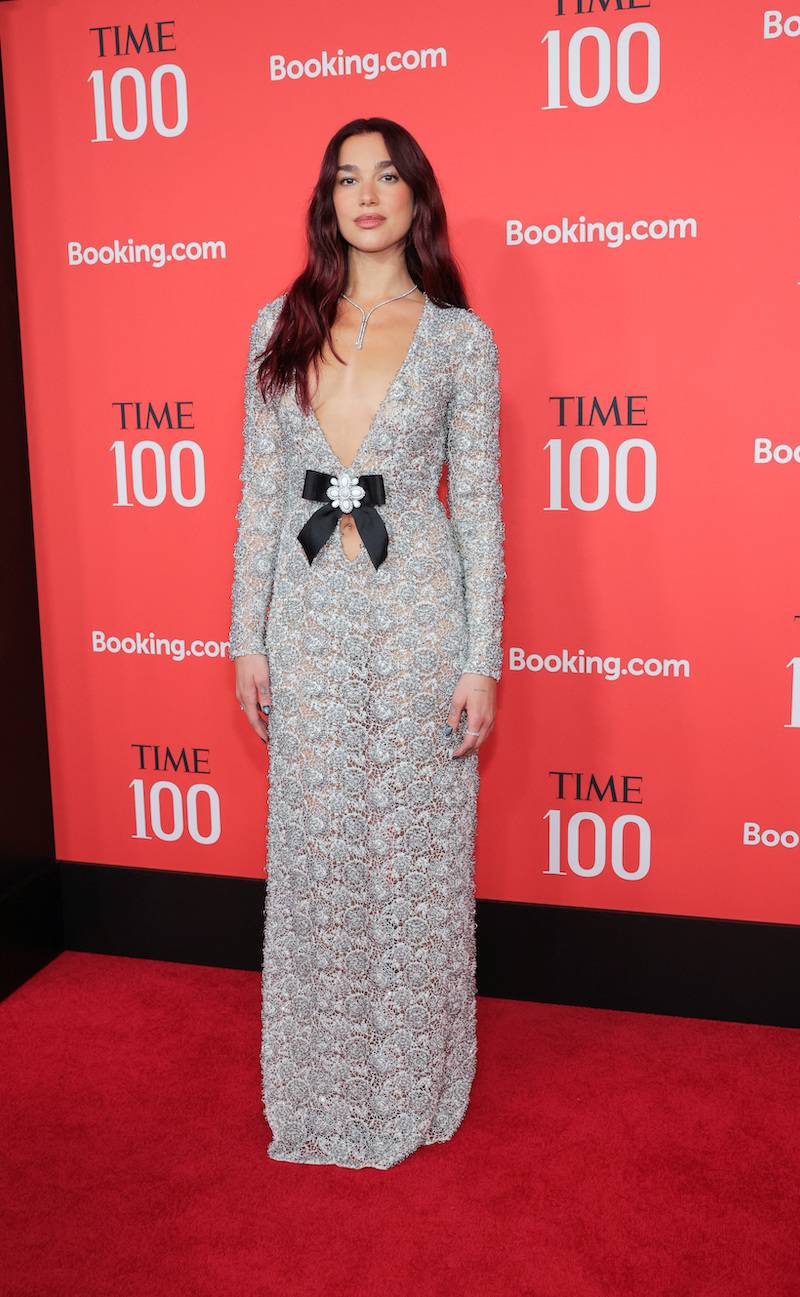 Dua Lipa świętuje 30 urodziny! Jest nie do poznania na archiwalnych zdjęciach z początku kariery (FOTO)