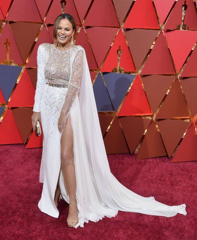 Najpiękniejsze kreacje Oscarów 2017 w kolorze złota, kremu i kości słoniowej