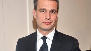 Żebrowski zakochany w majętnej pani notariusz