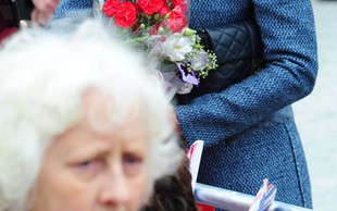 Kate Middleton pojechała na porodówkę?