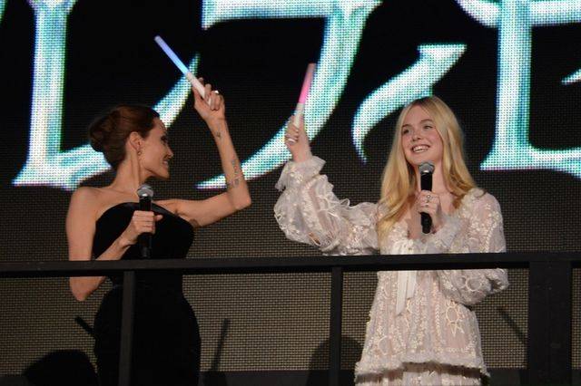 Angelina Jolie i Elle Fanning na japońskiej premierze filmu “Maleficent”
