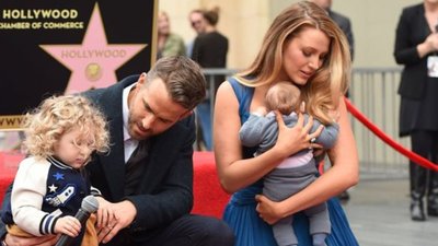 Blake Lively i Ryan Reynolds pokazali pierwsze zdjęcie z córeczką, która urodziła się latem
