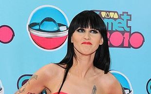 Agnieszka Chylińska podkreśla swoją nową figurę (FOTO)