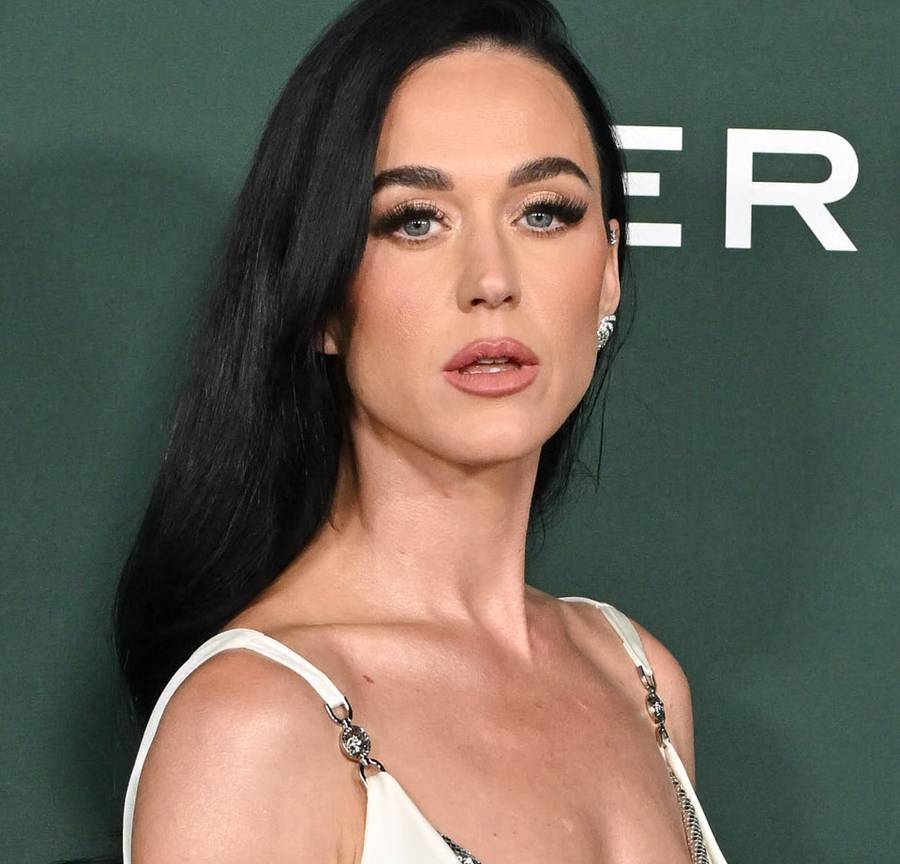 Hollywoodzka gala. Katy Perry bardzo zeszczuplała, skromna Jennifer Garner, hot Charlize Theron…