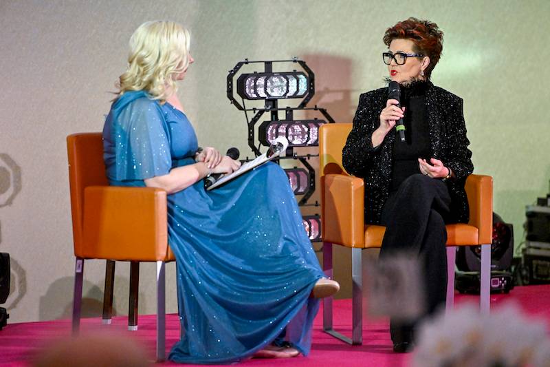 Gala Woman Power. Katarzyna Cerekwicka wróciła na salony, Edyta Herbuś w tej kreacji rzucała się w oczy…