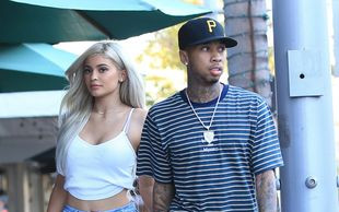 Kosmetyczne imperium Kylie Jenner zbudowane jest na KŁAMSTWIE. Jakim?