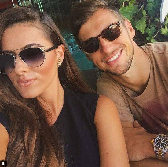 Selfie dziewczyny Grzegorza Krychowiaka, Celii Jaunat