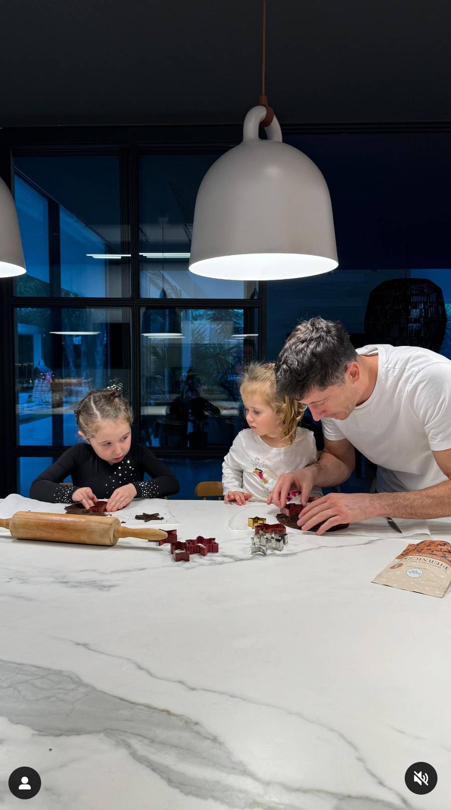 W Hiszpanii odnaleźli swój raj na ziemi. Jak dziś mieszkają Anna i Robert Lewandowscy? (FOTO)