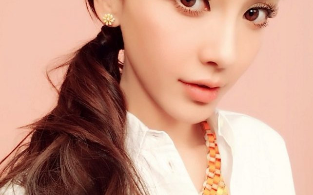 Angelababy – chińska modelka jest lepsza od Kim Kardashian?