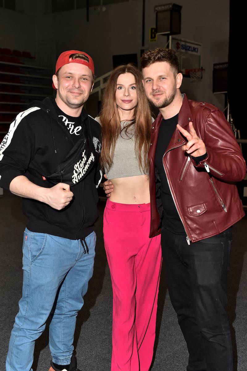 Antek Królikowski debiutuje z prawniczką Izabelą! Kobieta jest bardzo szczupła (ZDJĘCIA)