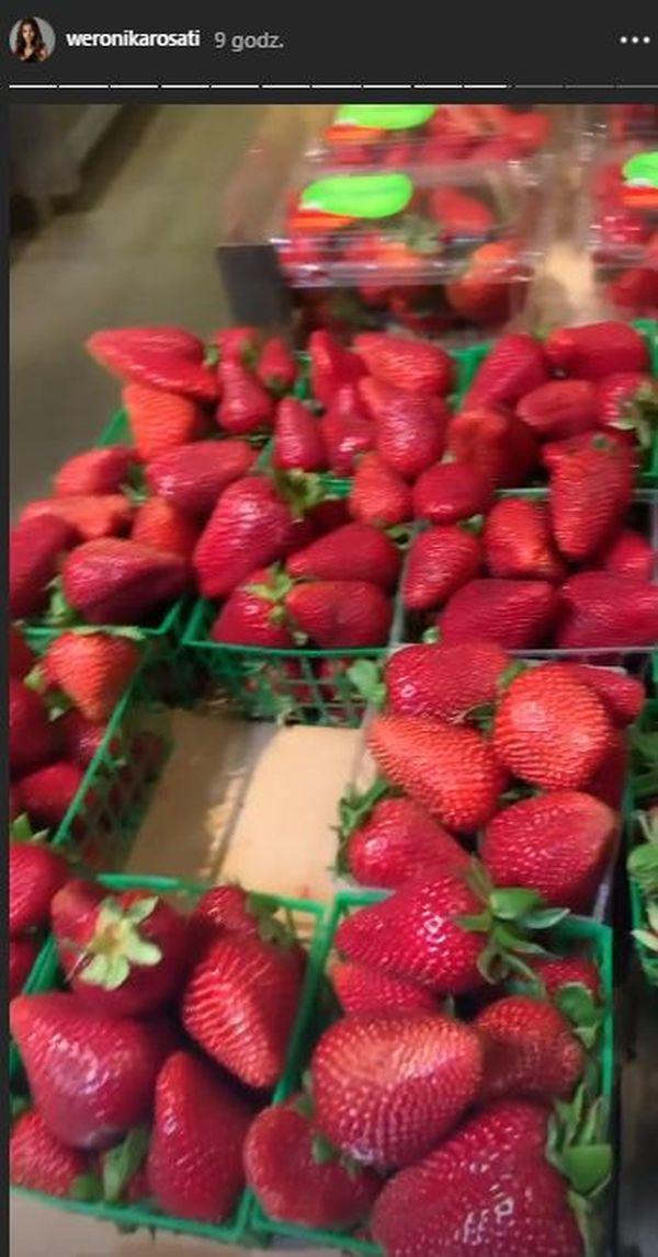 Weronika Rosati robi zakupy podczas kwarantanny