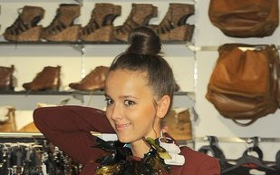 Nowy teledysk Moniki Brodki [VIDEO]