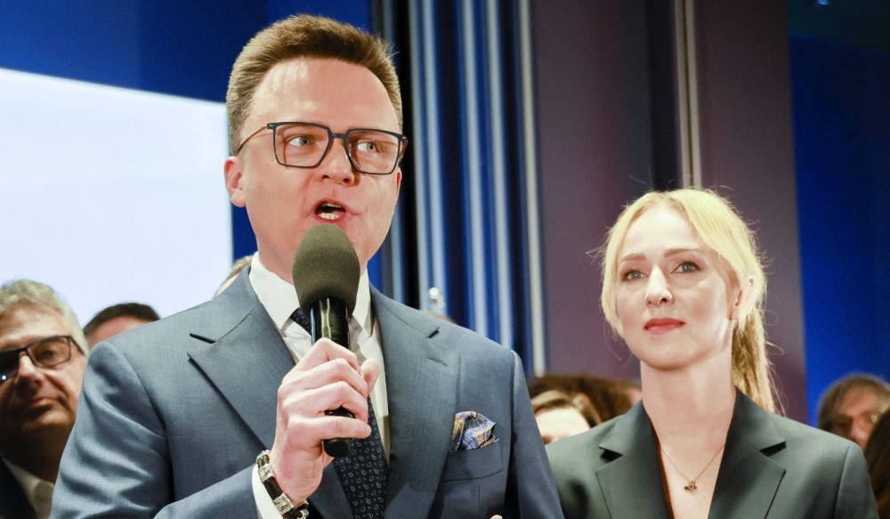 Szymon Hołownia z żoną/AKPA