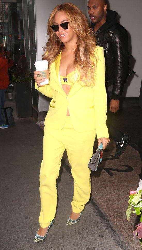 Jaki rozmiar stanika noszą gwiazdy?