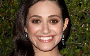 Dacie uwieść się Emmy Rossum? (FOTO)