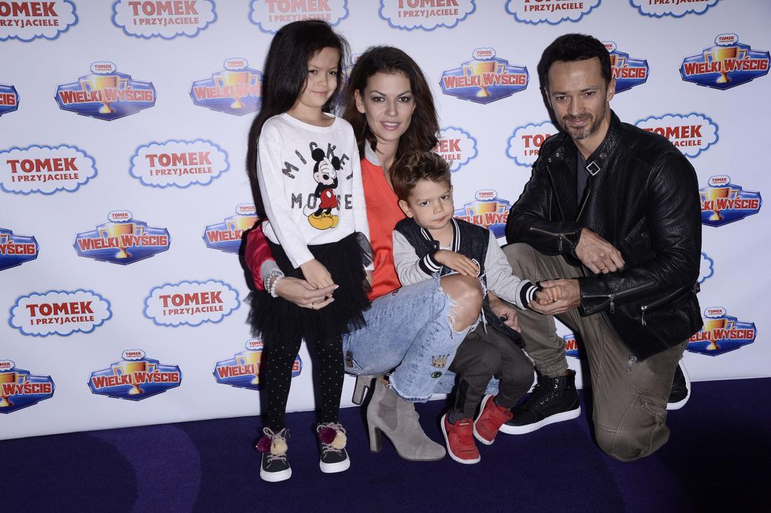 Alżbeta Lenska i Rafał Cieszyński z dziećmi, fot. KAPiF