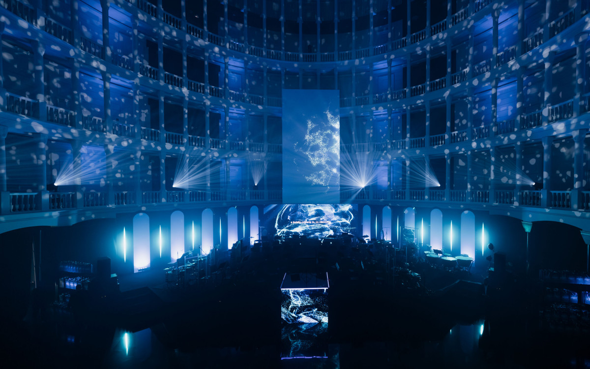 Polskę ogarnęła niesamowita aura. Zaczęło się w Ufficio Primo w Warszawie