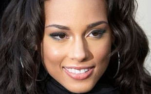 Brzuszek Alicii Keys jest już dobrze widoczny