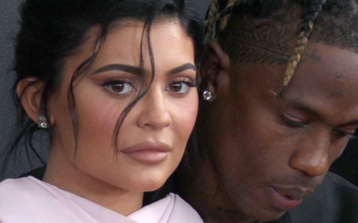 Travis Scott nadal walczy o związek z Kylie Jenner. Co znowu zrobił?