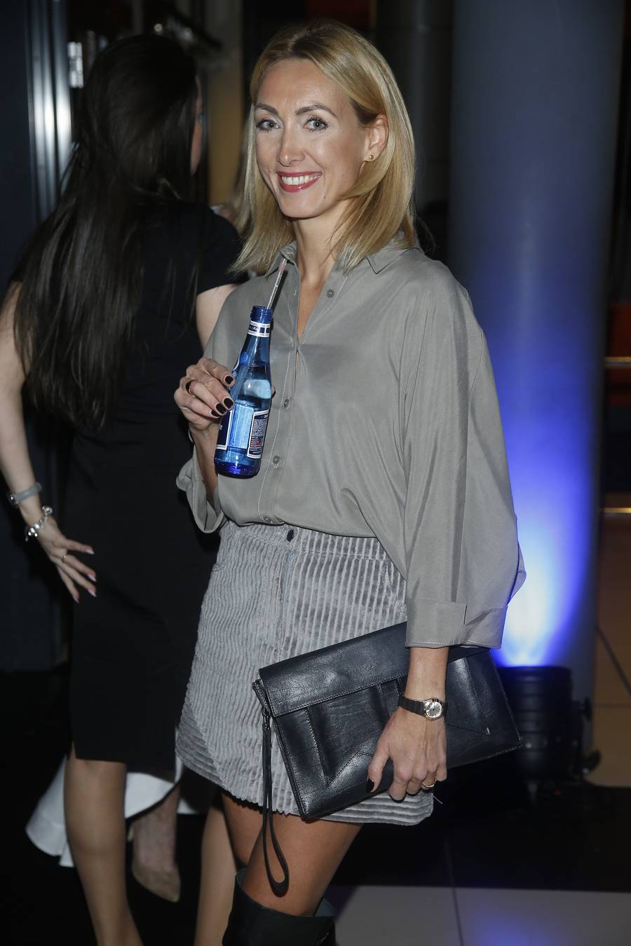 Sklejona grzywka, NIESKROMNE dekolty i dziwaczne kreacje! GWIAZDY na ściance