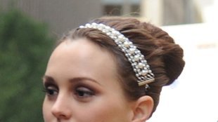 Leighton Meester – góra zrobiona, dół wciąż czeka (FOTO)