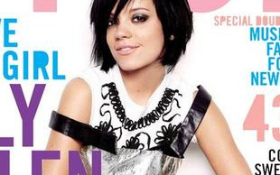 Lily Allen pochwaliła się pierścionkiem (FOTO)