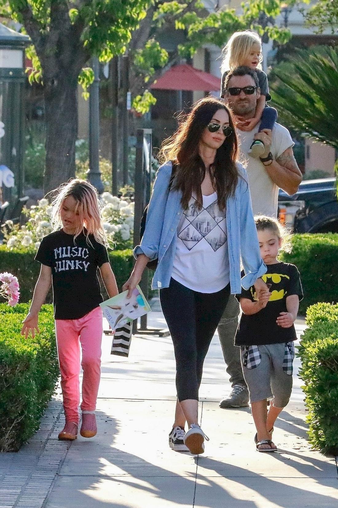 Megan Fox, Brian Austin Green z dziećmi
