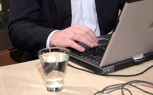 Tomasz Lis wrócił do domu Kingi Rusin