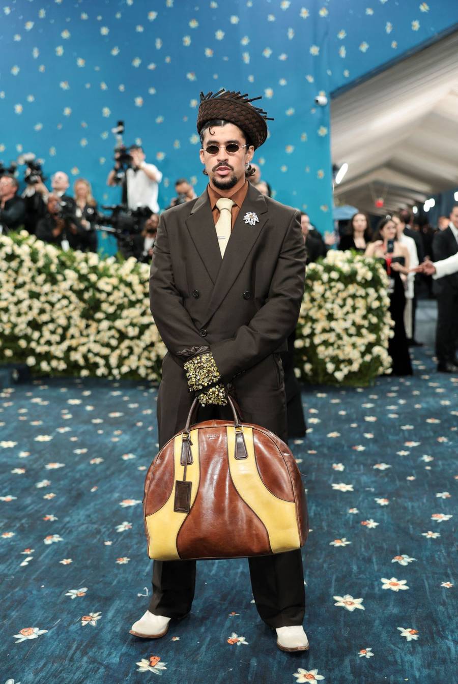 Bad Bunny zaskoczył na Met Gali 2025! Jedna rzecz zrobiła prawdziwą furorę (FOTO)