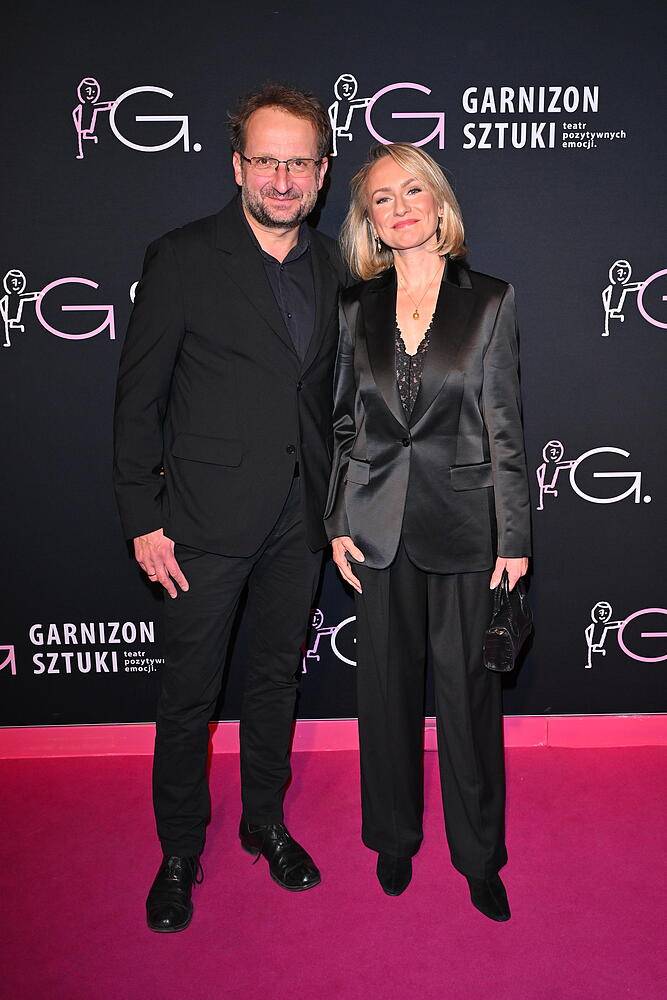 Plejada gwiazda na premierze "Przyjaciół". Kaczorowska z Rogacewiczem, Zaqjąc, Lewandowska