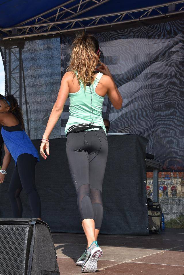 Lewandowska o wydłużaniu nóg w Photoshopie i operacjach plastycznych