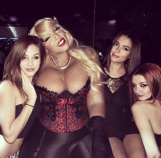 Ashley Amazon – matka twerkania