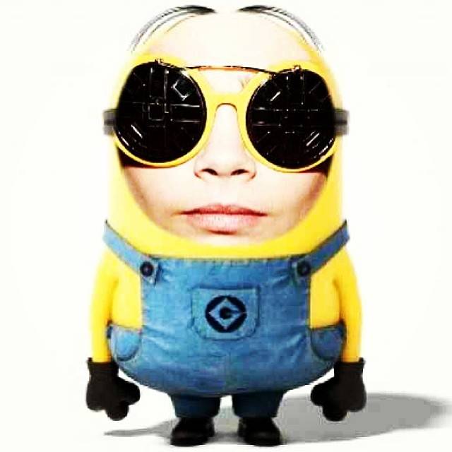 Co Cara Delevingne zamieszcza na swoim Instagramie?