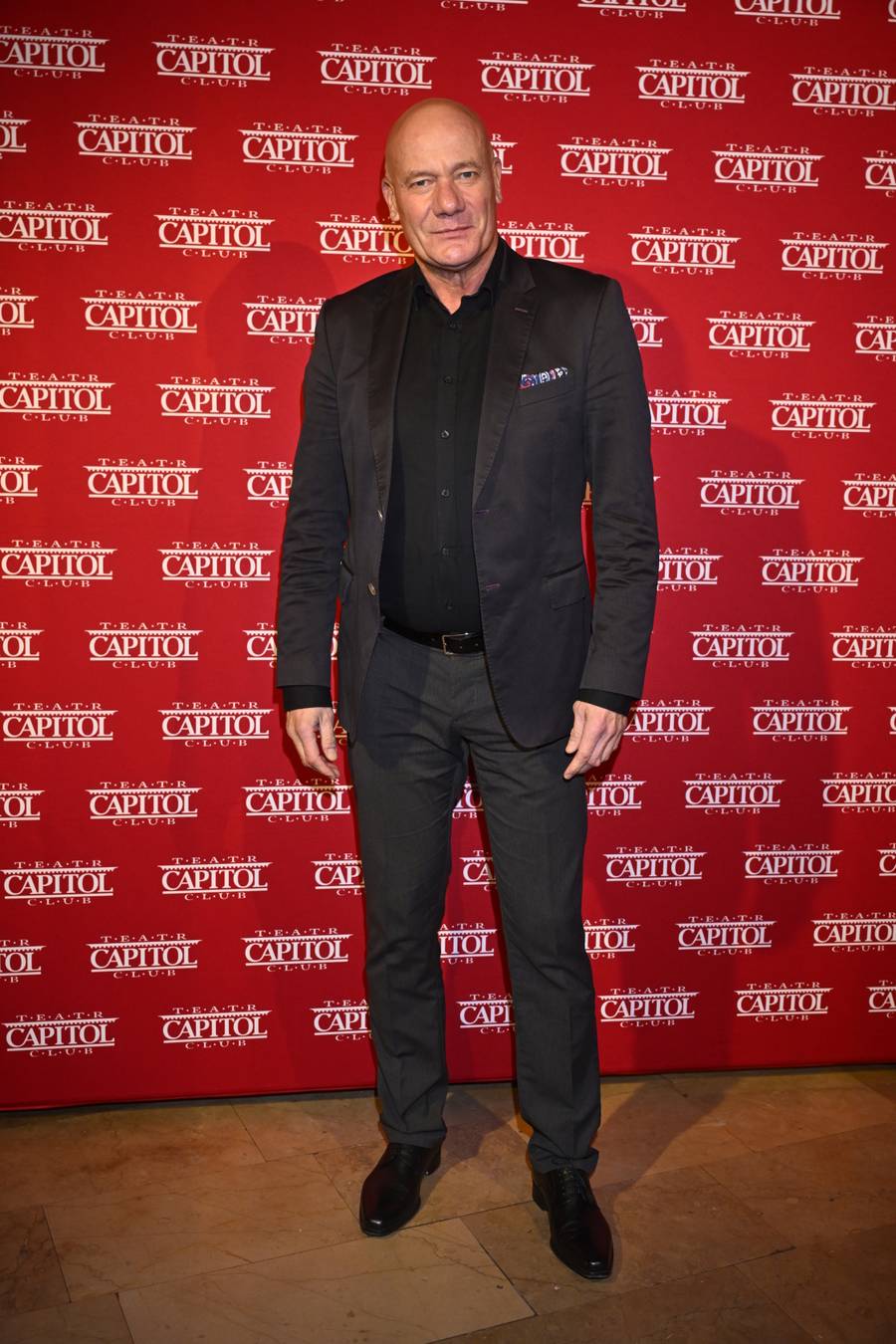 Gwiazdy na spektaklu "Genialny pomysł". Kurdej-Szatan, Kaczorowska z Rogacewiczem