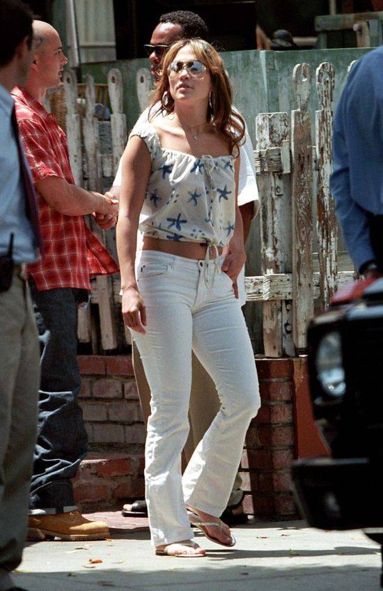 Jak wyglądała Jennifer Lopez przed epoką wypełniaczy, botoksu i powiększanych ust?