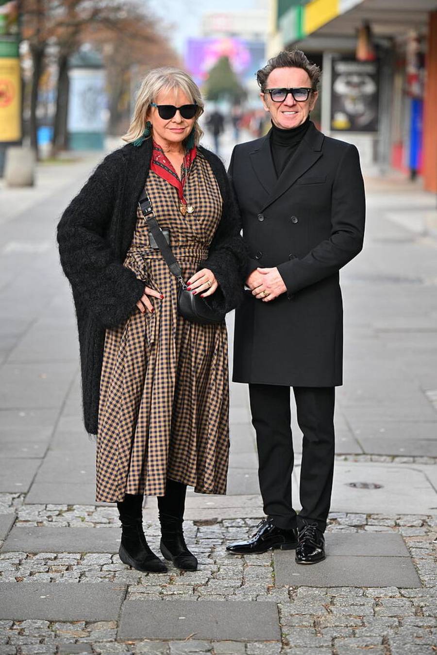 Plejada gwiazd w “DDTVN”! Elegancki Paweł Wilczak, Ralph Kaminski  w uroczym szaliczku…