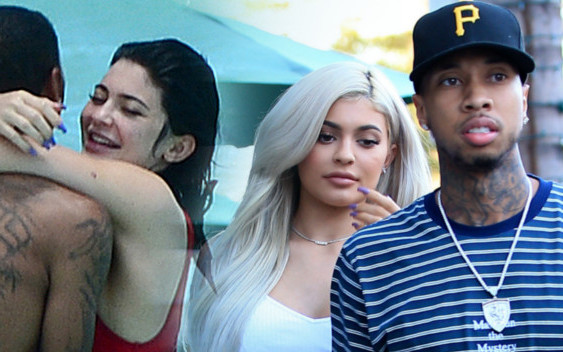 Co Kylie Jenner robi, gdy Tyga wysyła do niej wiadomości?