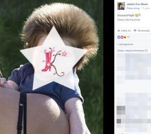 owlosiony-chlopiec-g-R1