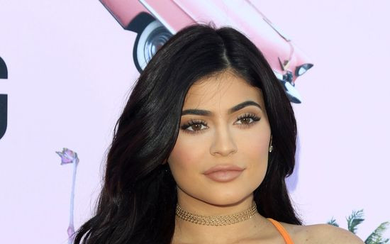 Mieszkanie obok Kylie Jenner to KOSZMAR! Zawistne sąsiadki mówią WSZYSTKO