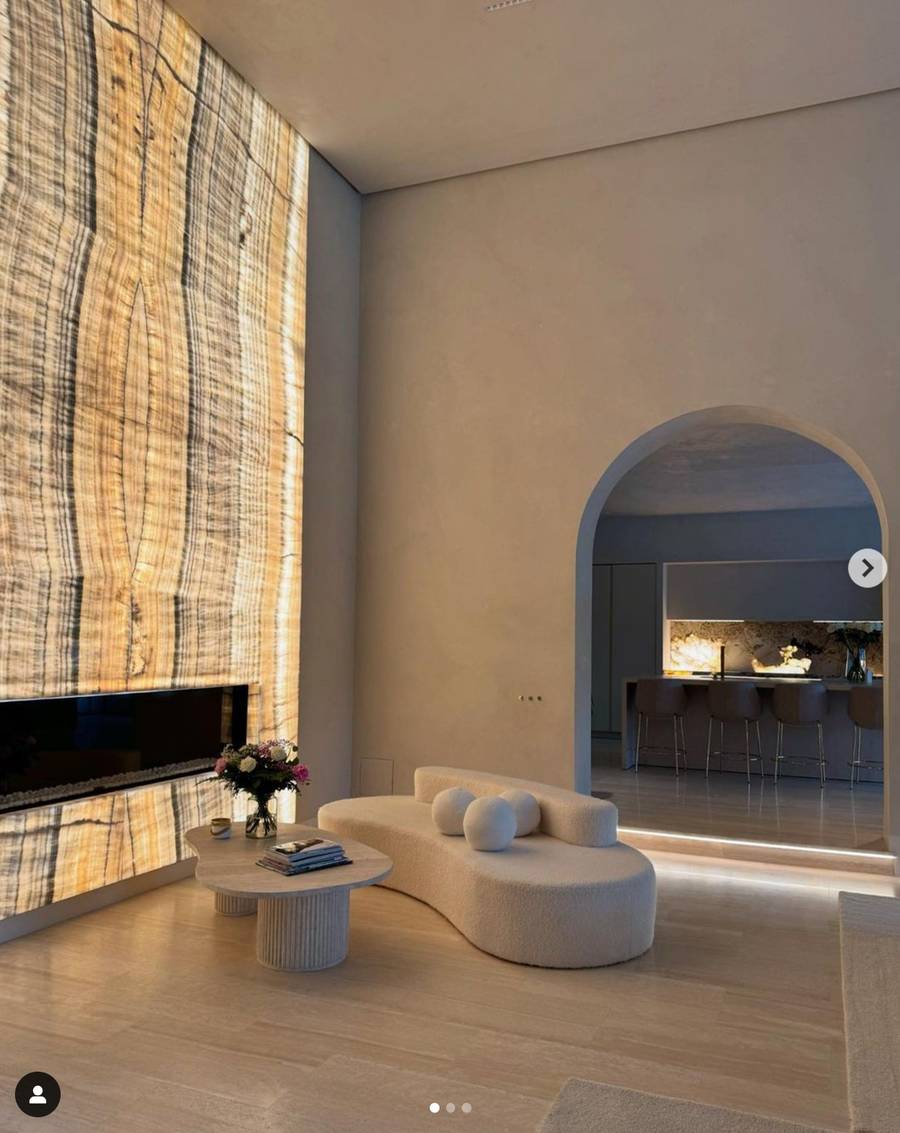 Tak Georgina i Ronaldo mieszkają w Arabii Saudyjskiej. Ich nowy dom to minimalistyczny glamour (ZDJĘCIA)