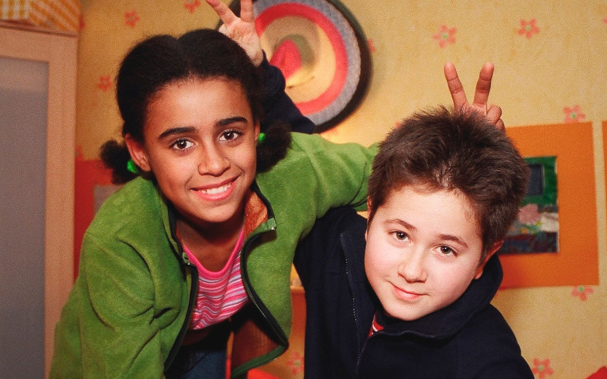 Jak dziś wyglądają Filip i Eliza z “Rodziny zastępczej”? Zdjęcia