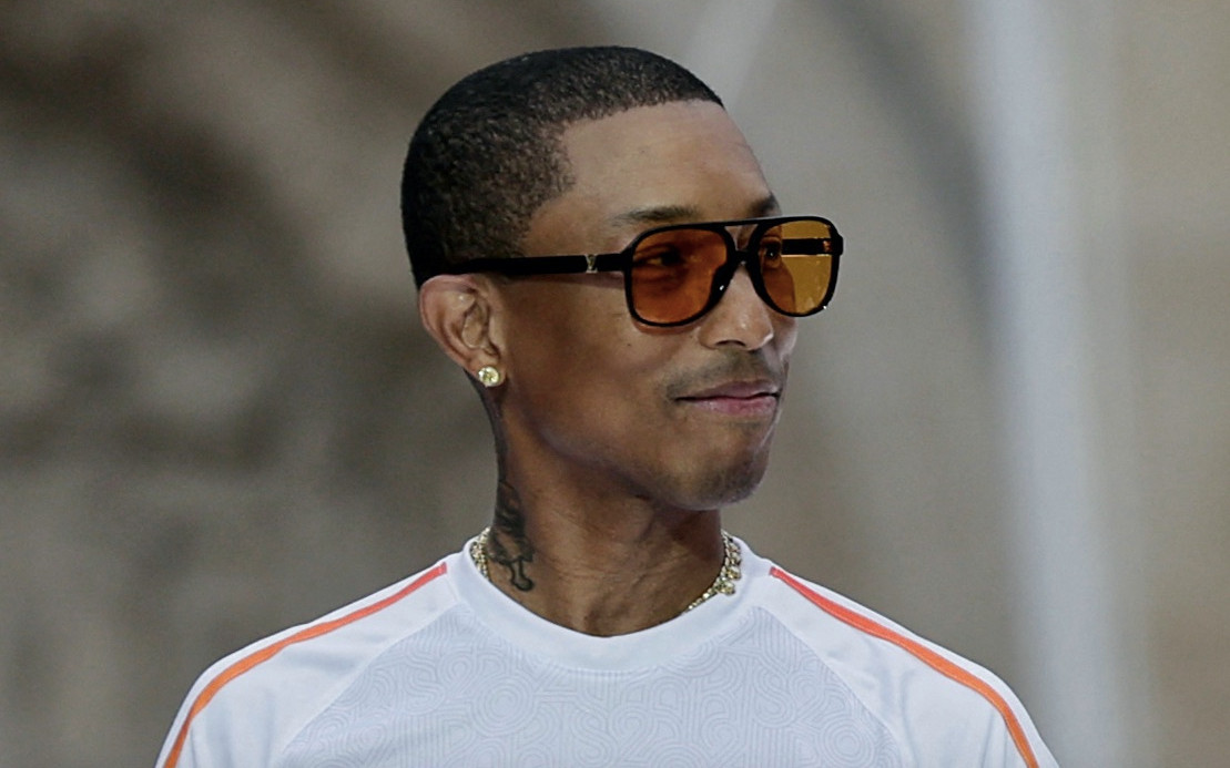 51-letni Pharrell Williams wygląda jak 30-latek. Teraz zdradził swój sekret