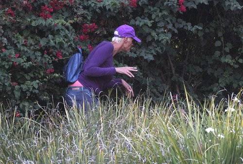 Brigitte Nielsen upija się w parku